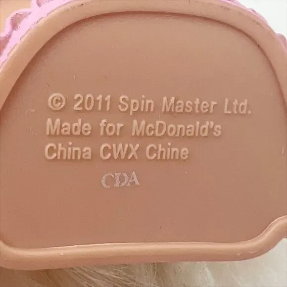 McDonald's 2011 Happy Meal Toy Liv #3 Sophie Styling Doll Blonde Hair Mini - Picture 3 of 4